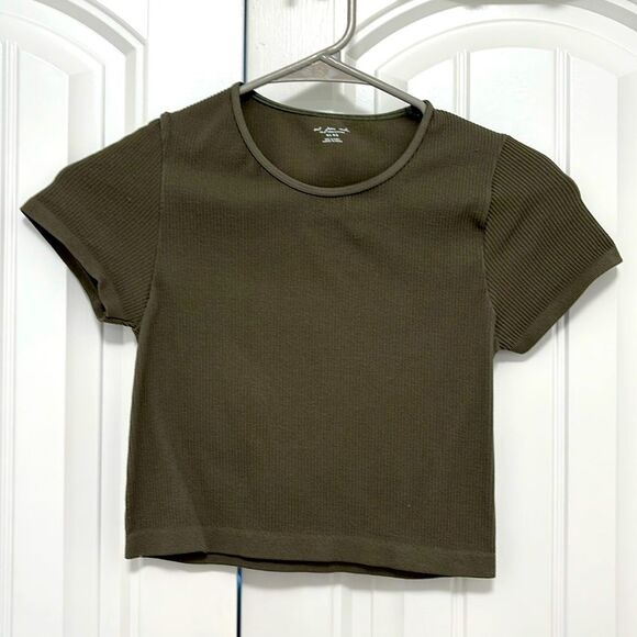 Urban Outfitters Out From Under Crop Top - Picture 1 of 2